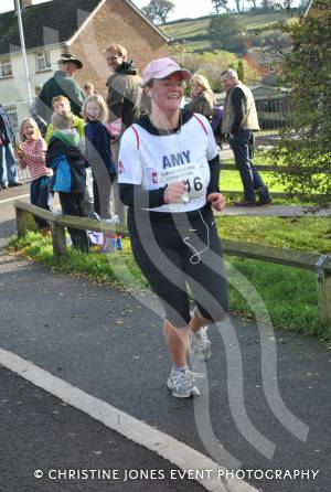 PSA runner Amy Ralph completes the 2012 Ilminster 10k in a time of 1hr 1min and 16secs.