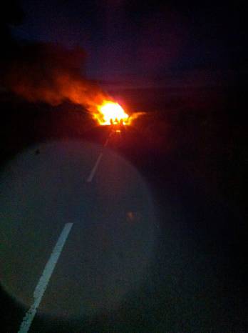 SOUTH SOMERSET NEWS: Tractor fire caught on camera