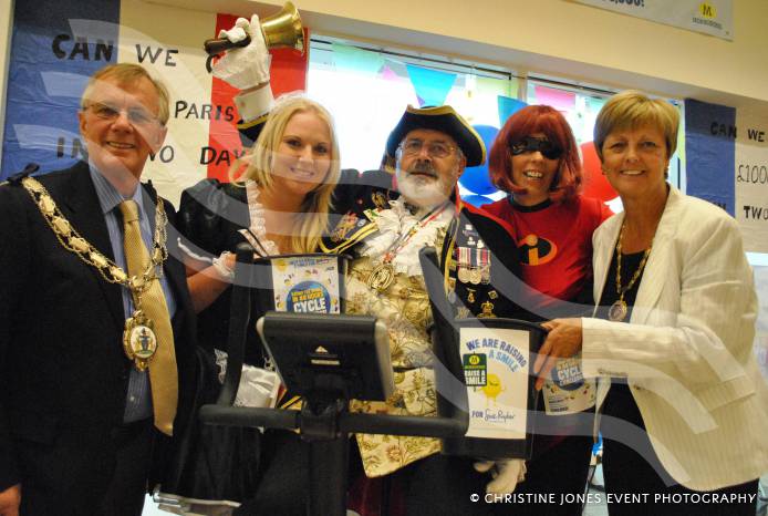YEOVIL NEWS: Helping to raise a smile for Sue Ryder at Morrisons
