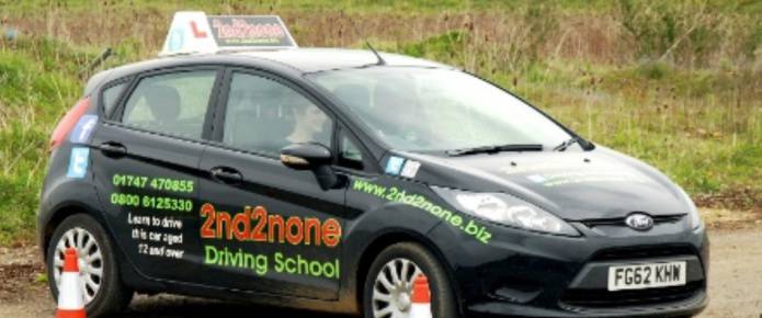 LEARN TO DRIVE: Lessons for youngsters aged from 12