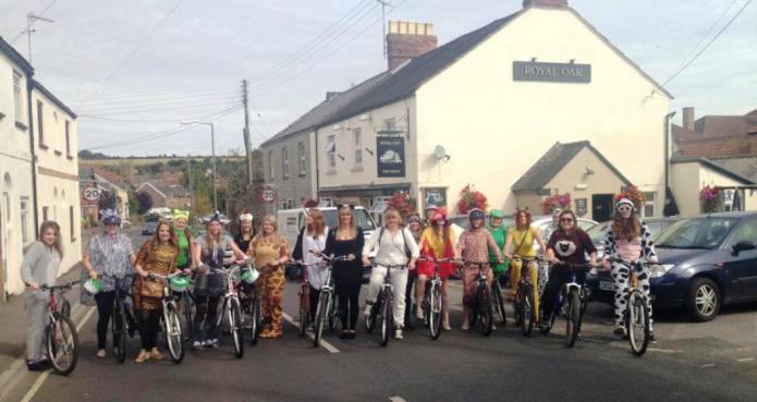 SOUTH SOMERSET NEWS: Ladies get on their bikes to raise cash for charity
