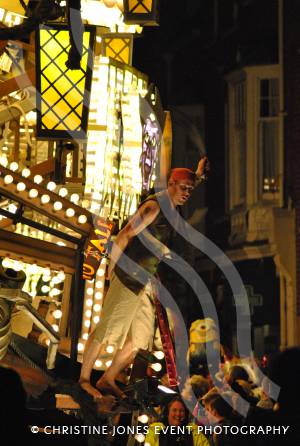 Eclipse CC and Dead Men Tell No Tales – Oct 2014: Eclipse CC at Ilminster Carnival on October 4, 2014, with their entry Dead Men Tell No Tales. Photo 1