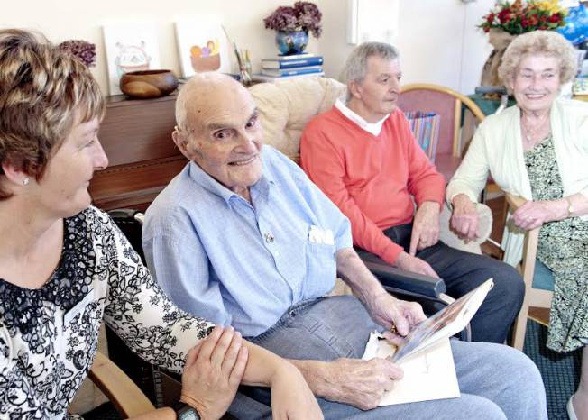 SOUTH SOMERSET NEWS: Centenarian celebrations for George