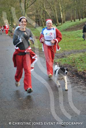 Santa Dash in Yeovil - Dec 16, 2012: Photo 54