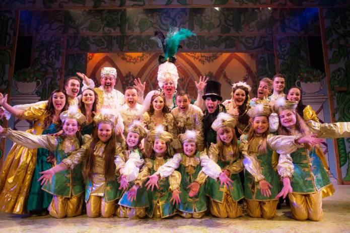 YEOVIL NEWS: Octagon panto bucket collection coins in the cash - o yes it does!