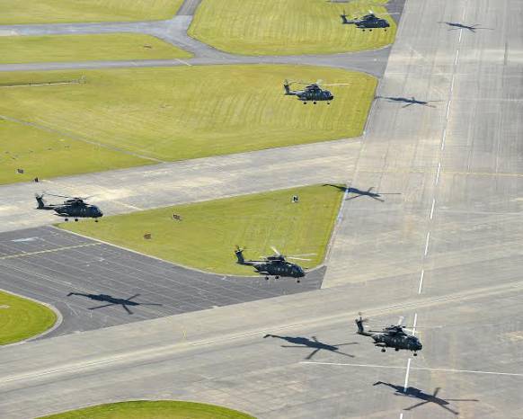 YEOVILTON LIFE: Merlin helicopters are back!