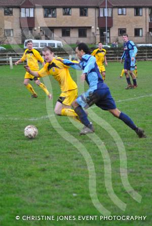 Ilminster Town 0, Minehead 2- Jan 5, 2013: The Blues fall to defeat at home in the Errea Somerset County League Premier Division: Photo 22