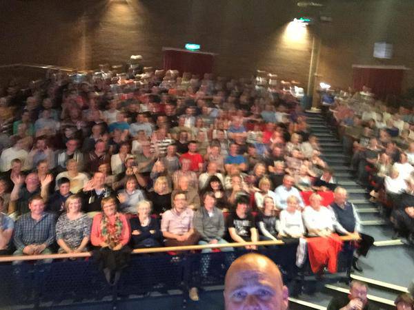 LIVE COMEDY: Zelfies with Al Murray at the Octagon