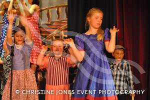 Annie at Broadway Part 4 – May 2015: The youth group of Broadway Amateur Theatrical Society perform Annie at Broadway village hall. Photo 2