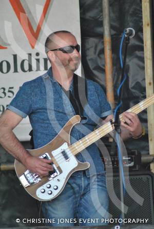 Home Farm Fest 2015 – Day 3 Pt 2 June 7, 2015: The final day of this year’s Home Farm Music Festival at Chilthorne Domer in aid of the Piers Simon Appeal and its School in a Bag initiative. Photo 2