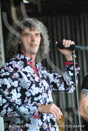 Home Farm Fest 2015 – Day 3 Pt 2 June 7, 2015: The final day of this year’s Home Farm Music Festival at Chilthorne Domer in aid of the Piers Simon Appeal and its School in a Bag initiative. Photo 10