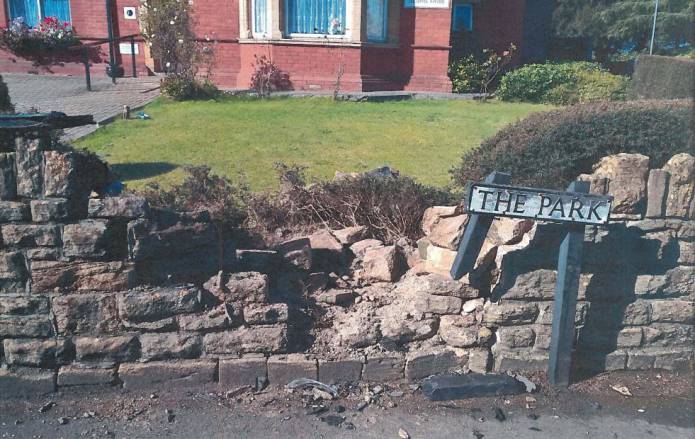 YEOVIL NEWS: Stolen car smashes into wall