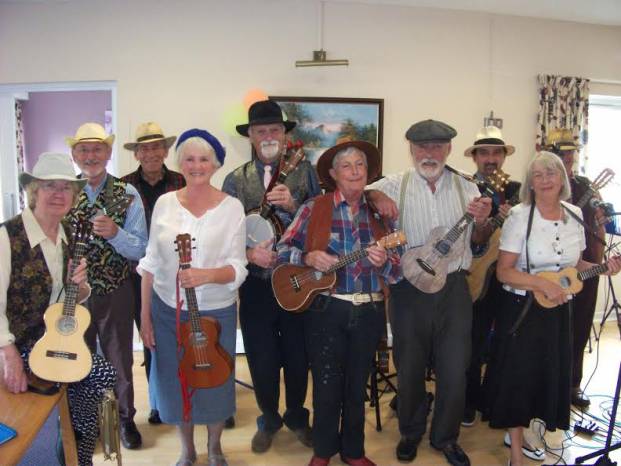 SOUTH SOMERSET NEWS: Jurassic Drifters get the toes tapping