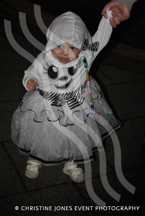 Chard Hallowe'en - October 31, 2015: Lots of spooking goings-on in Chard town centre. Photo 4