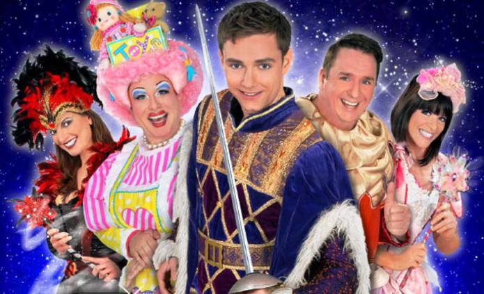 CHRISTMAS 2015: Panto mayhem has started at the Octagon!