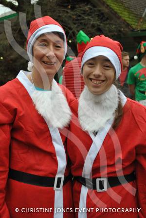Yeovil Santa Dash – December 13, 2015: Just under 200 runners took part in the annual Santa Dash at Yeovil Country Park to raise money for St Margaret’s Somerset Hospice. Photo 2