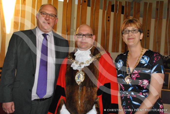 YEOVIL NEWS: School in a Bag and St Margaret’s Hospice to benefit from new Mayor’s year in office Photo 1