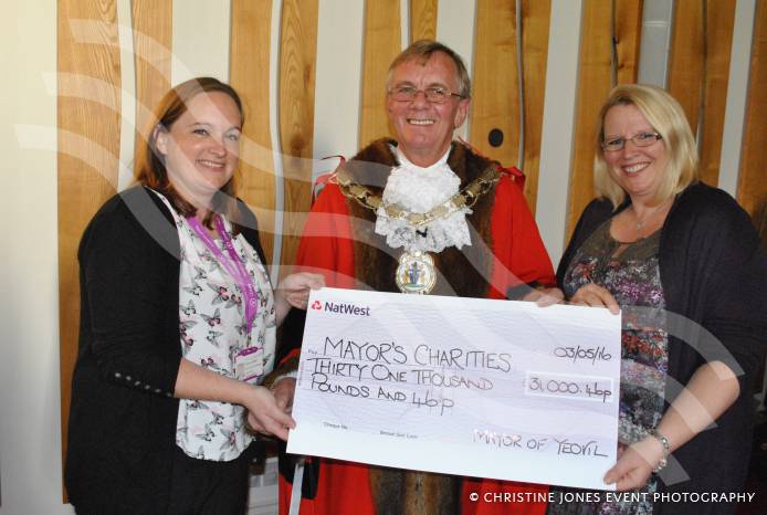 YEOVIL NEWS: Outgoing Mayor gives a wonderful parting gift to Hospital Charity